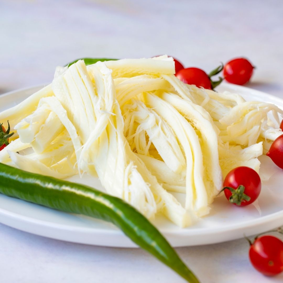 Çeçil Peynir - Tam Yağlı (1 Kg)